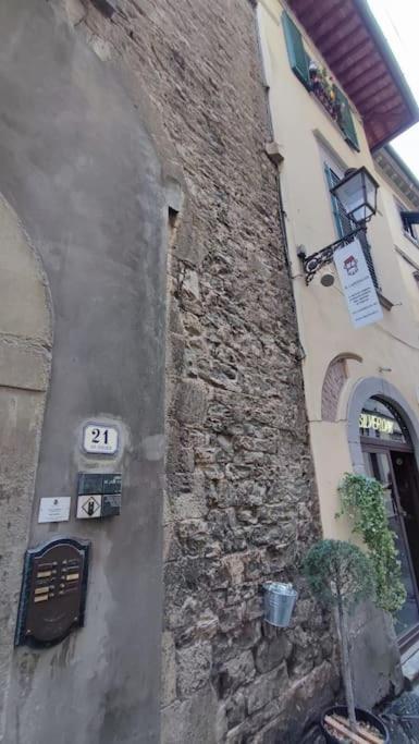 Appartamento Torre Della Buca 普拉托 外观 照片