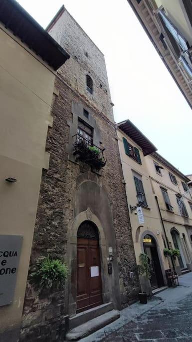 Appartamento Torre Della Buca 普拉托 外观 照片